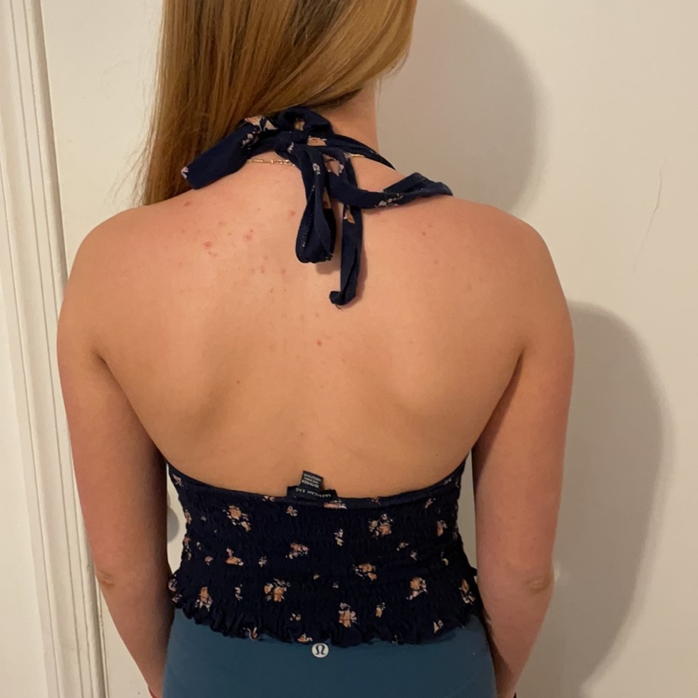 Halter top - Picture 2 of 2